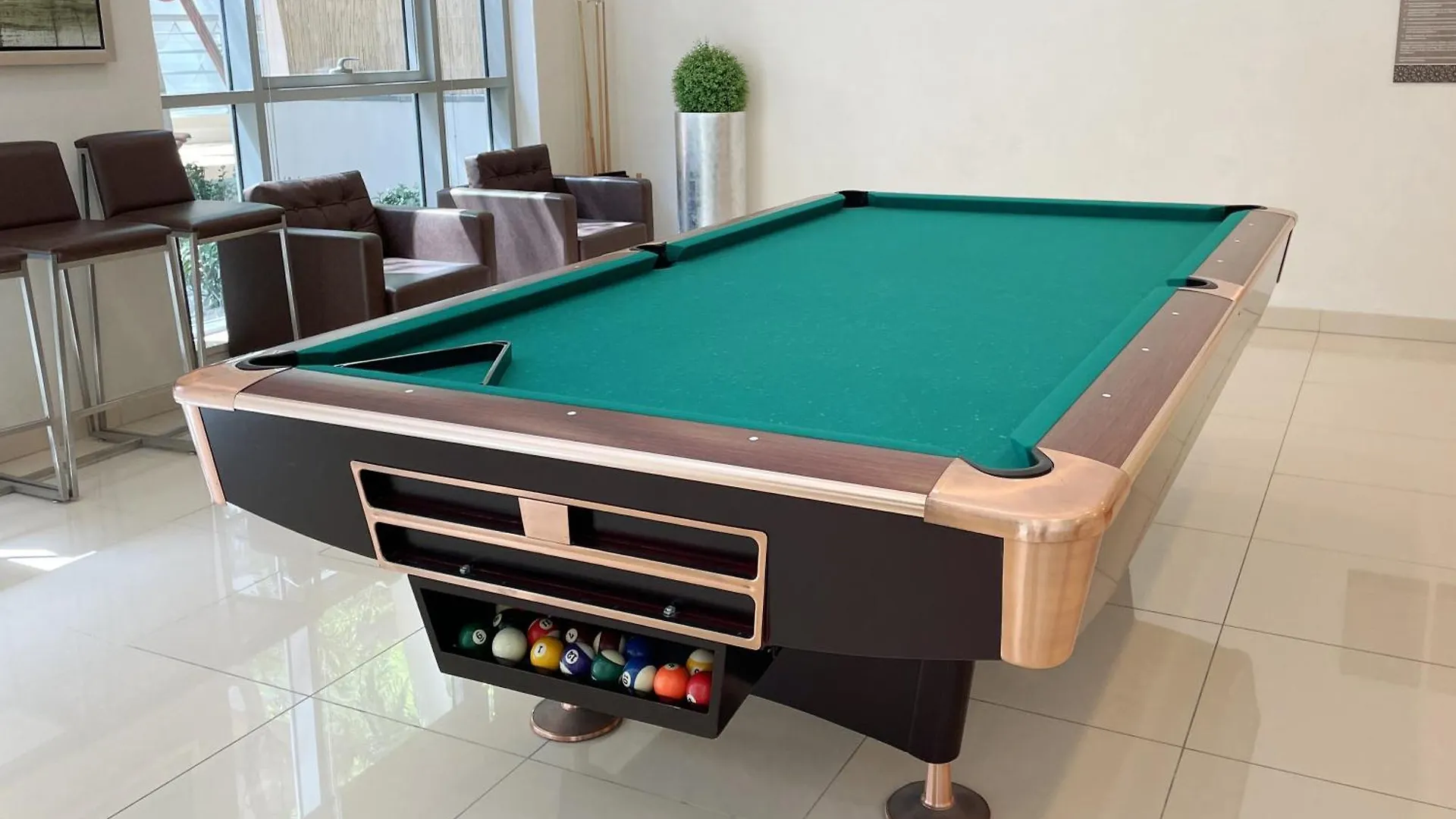 Downtown Oasis Luxury One-Bed In Downtown Dubai Apartment 0*,