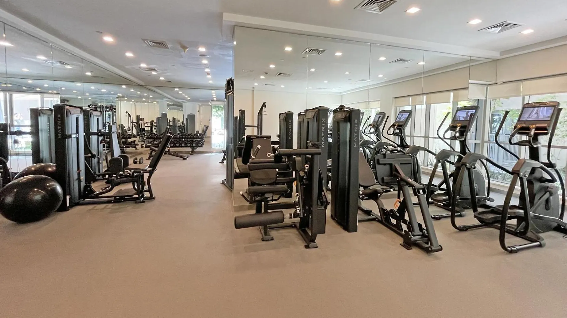 Downtown Oasis Luxury One-Bed In Downtown Dubai Apartment