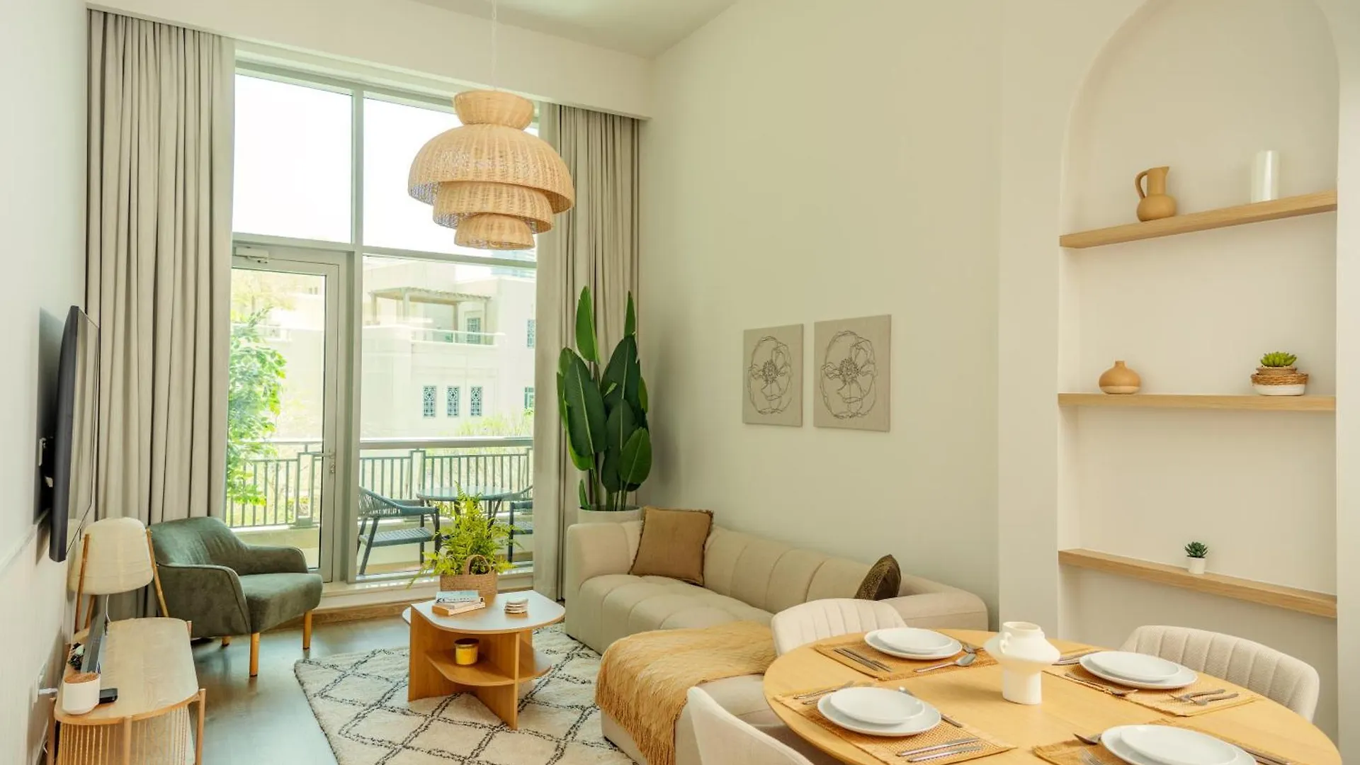 Downtown Oasis Luxury One-Bed In Downtown Dubai 아파트