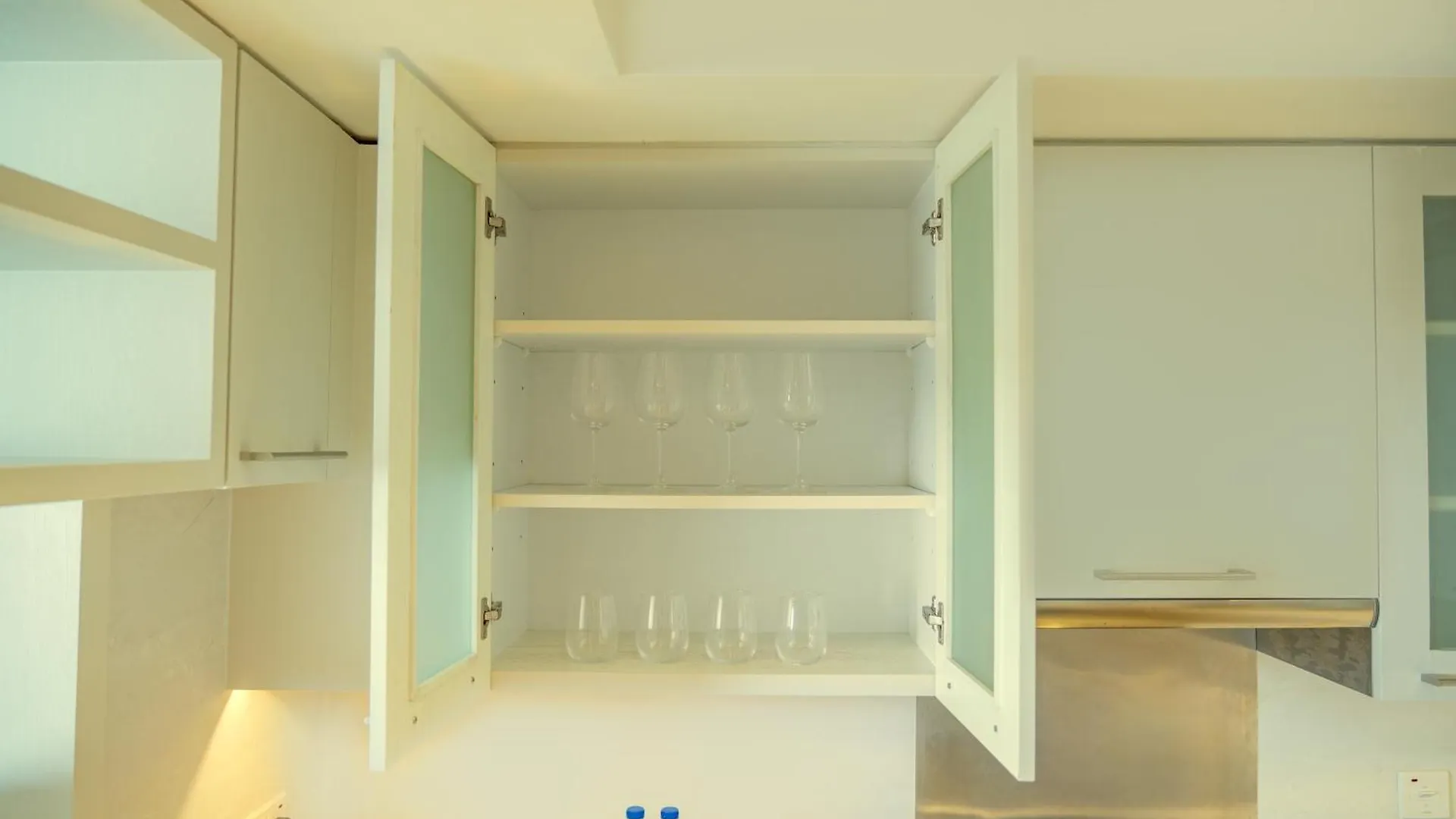 Downtown Oasis Luxury One-Bed In Downtown Dubai Apartment
