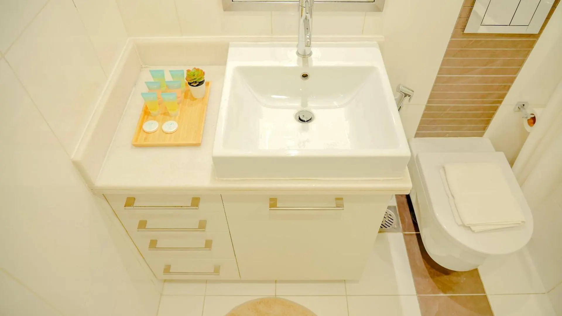 Downtown Oasis Luxury One-Bed In Downtown Dubai 아파트 0*,  아랍에미리트