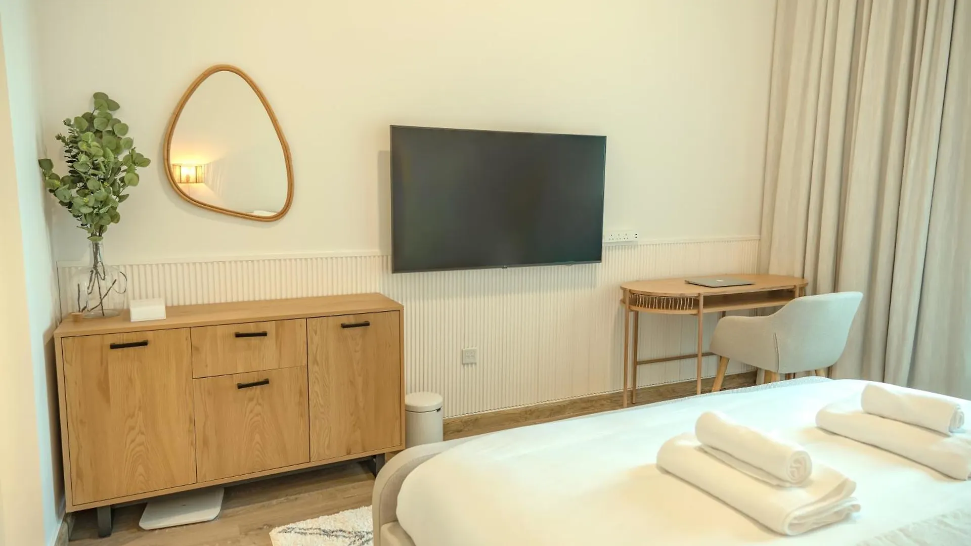 Downtown Oasis Luxury One-Bed In Downtown Dubai 아파트